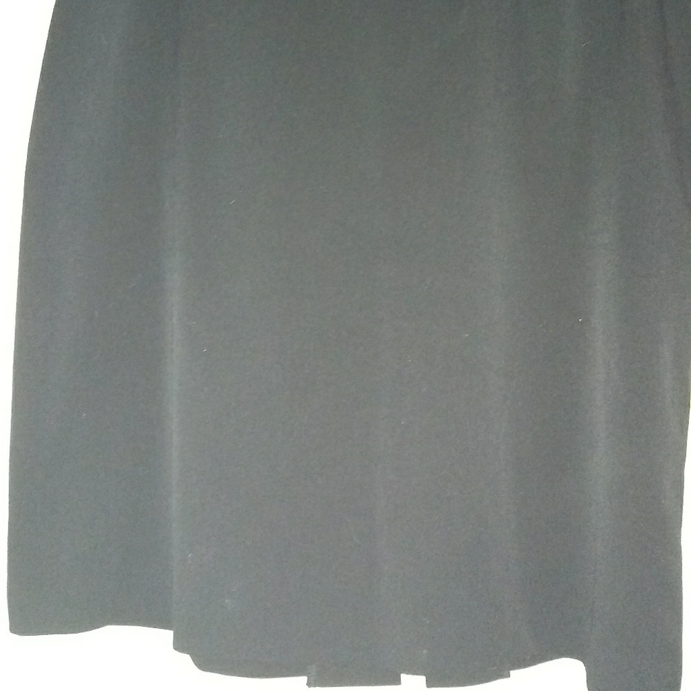 Black skirt to the knee